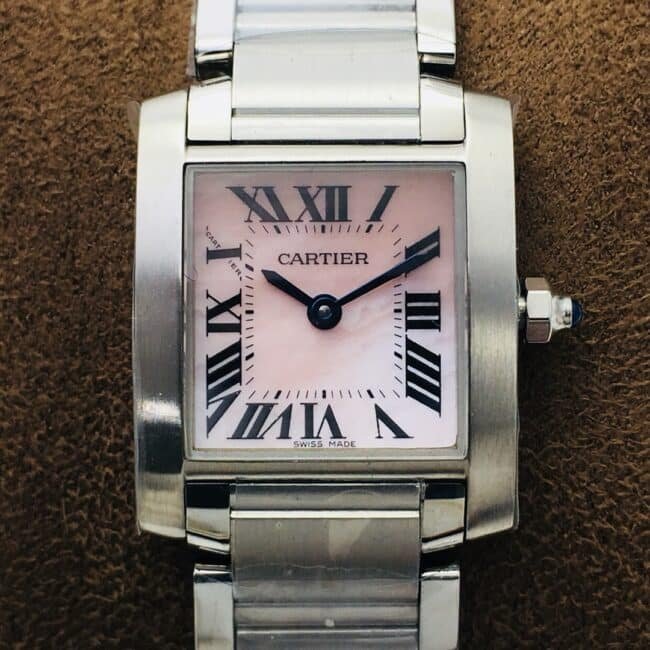 Regata Cartier Feminina W51028Q3 1:1 Super Clone Rosa Madrepérola Mostrador Quadrado Fivela Dobrável de Aço Inoxidável — luxury replica watch guide | Watch Replica Expert