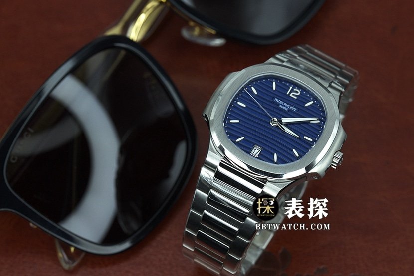 3K FactoryPatek Philippe sporty and elegant 7118super clone watch ladies blue dialsteel bracelet model pictures and prices front live photo