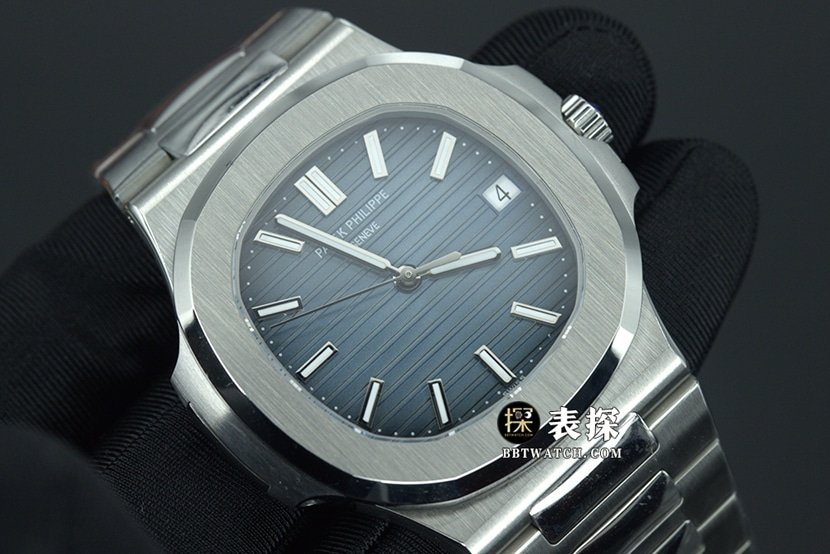 3KPatek Philippe sporty and elegant 1:1 super clone watch men's blue sunburst dial steel bracelet model pictures and prices front live photo