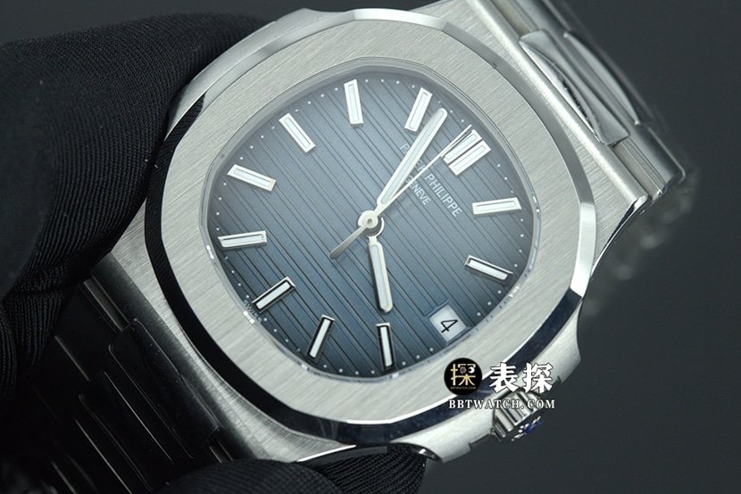 3KPatek Philippe sporty and elegant 1:1 super clone watch men's blue sunburst dial steel bracelet model pictures and prices front live photo