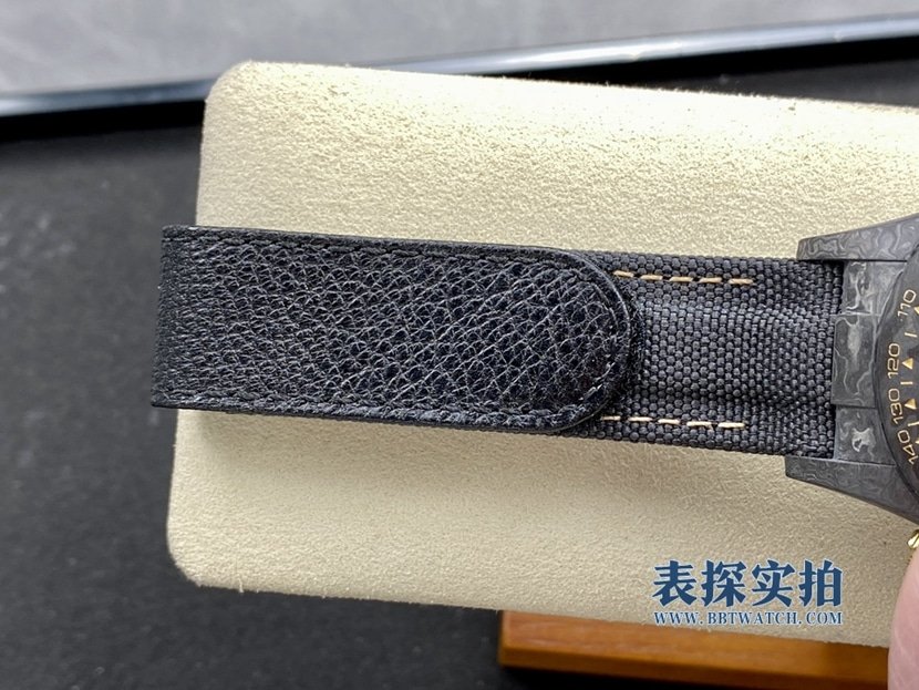 Big factory high-quality replicaRolex carbon fiber Daytona gray plate men's mechanical watch bracelet