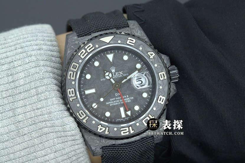 VS FactoryRolex1:1top-tier replica watch men's carbon fiber leather strap model pictures and prices wearing live photos