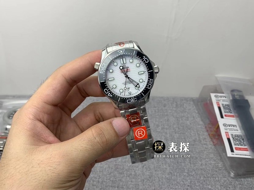 ODER Factory Omega Seamaster 210.30.42.20.04.001 1:1 Super Clone Herrenuhr mit weißem Zifferblatt und Stahlarmband — luxury replica watch guide | Watch Replica Expert