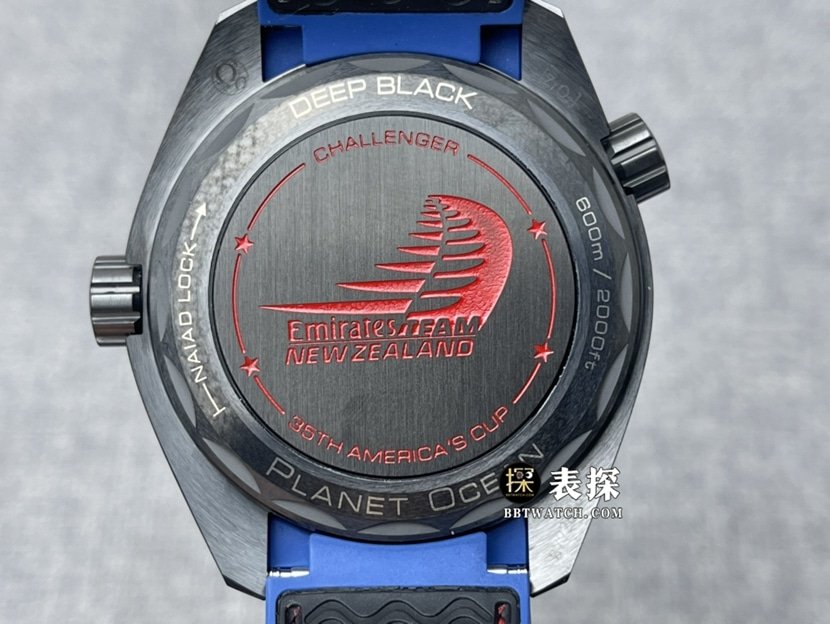 VS FactoryOmegaSeamastertop-tier 1:1super clone watch men's black dial deep sea black rubber model picture and price caseback live photo