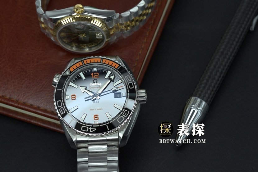 VS FactoryOmegaSeamaster Ocean Universe 600m quarter orange super clone watch men's steel bracelet model pictures and prices front live photo