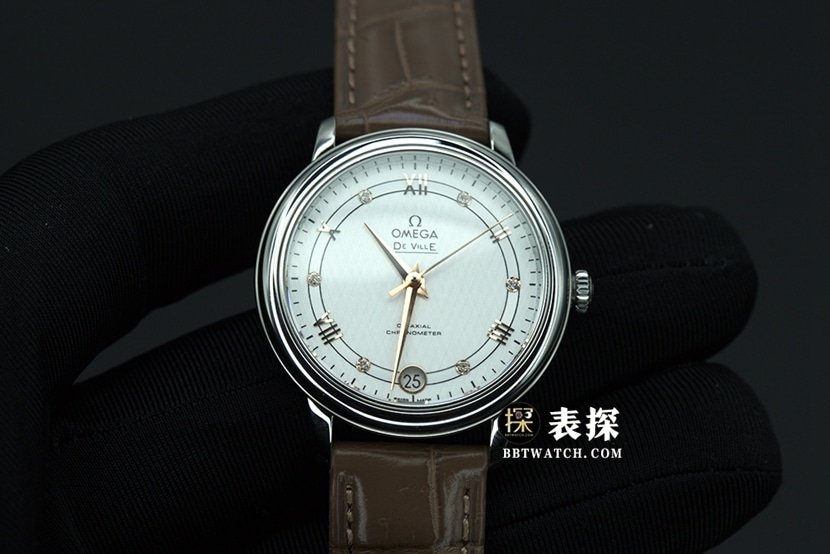 Fábrica UVS Omega Ladies 'de Ville réplica de relógio 1: 1 de alta qualidade com mostrador branco e pulseira de couro 424.10.33.20.52.001 — luxury replica watch guide | Watch Replica Expert