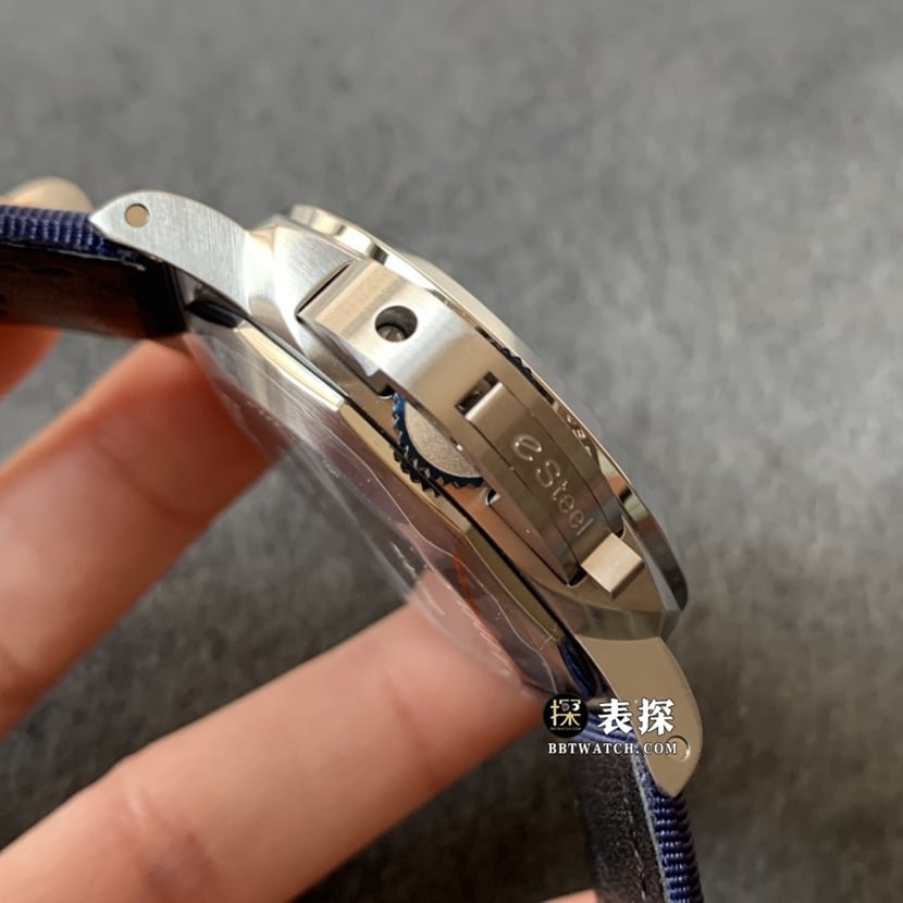 TTF factory Panerai Lumino PAM011571:1top-tier replica watch men's dark blue dialleather strap picture and price side live photo