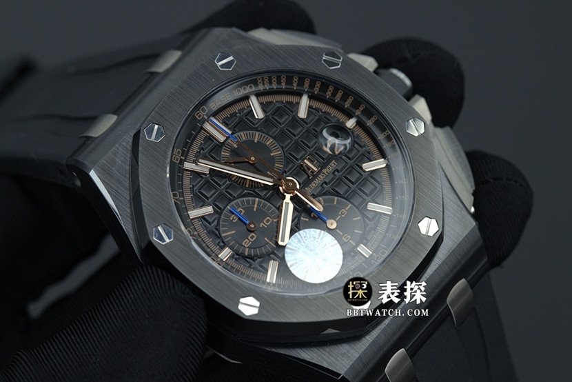 JF factory Audemars PiguetRoyal Oak26402CBtop-tier replica watch men's black dial rubber model pictures and prices front live photo
