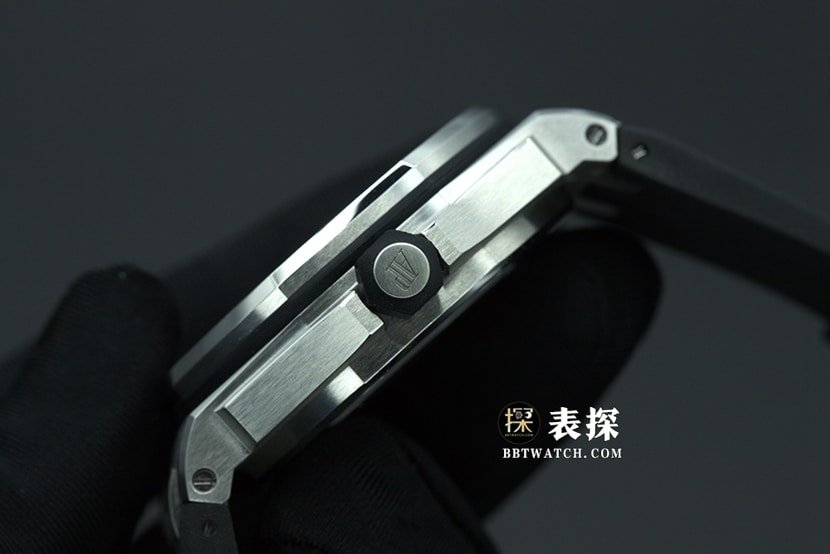 JF factory Audemars PiguetRoyal Oak offshore type 157101:1super clone watch men's black dial rubber model pictures and prices side live photo