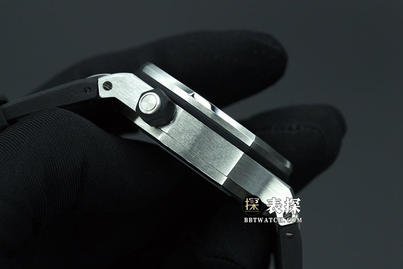 JF factory Audemars PiguetRoyal Oak offshore type 157101:1super clone watch men's black dial rubber model pictures and prices side live photo