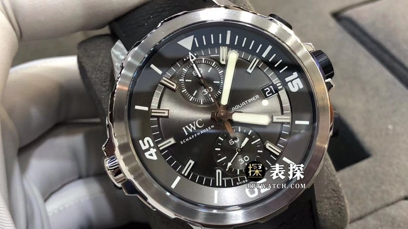 V6 factory IWC watch men's marine timepiece 1:1 super clone watch rock gray panda dial rubber model picture and price front live photo