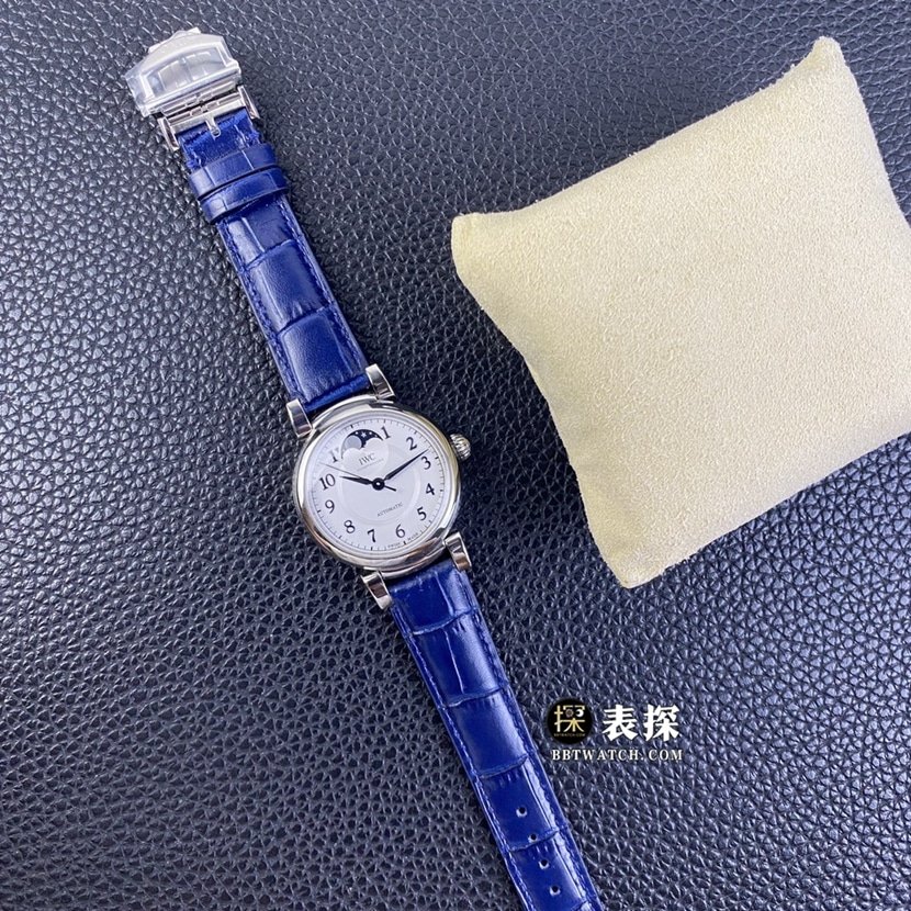 TWC factory IWC Express Wenxi IW459306super clone watch men's silver white dialmoon phaseleather strap model picture and price front live photo