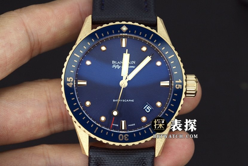Estou pronto para ajudar a reescrever o título deste blog de relógios de luxo para SEO. No entanto, noto que o título fornecido parece incompleto ou contém marcadores de posição (Blancpain, O52A). Você poderia fornecer: 1. O título original completo (com o código/número do modelo real no lugar de O52A) 2. Confirmação de que \O52A\ e \Blancpain\ devem permanecer inalterados no novo título — detailed review and buying guide | Watch Replica Expert