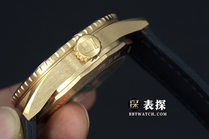 Blancpain Fifty Fathoms top-tier replica watch men's blue dial gold needle leather strap model pictures and prices side live photo