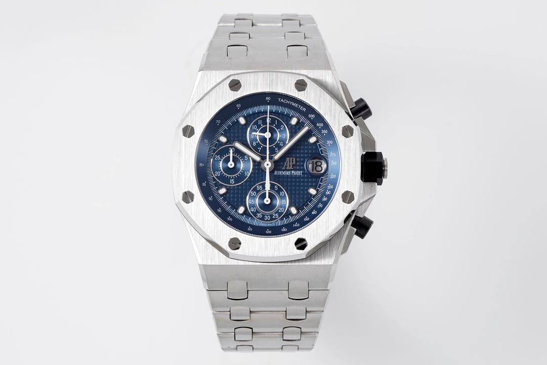 APF Factory Audemars Piguet Royal Oak Offshore Herrenuhr: blaues Zifferblatt, Stahlarmband, Kaliber 4404 Chronograph, 1:1 Top Replica 26238ST.OO.2000ST.01 — luxury replica watch guide | Watch Replica Expert