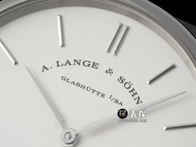 Lange top-tier replica watch, f8 saxony replica watch, front live photo