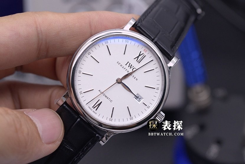 IWC1:1replica,V7 Portofino replica watch,front live photo