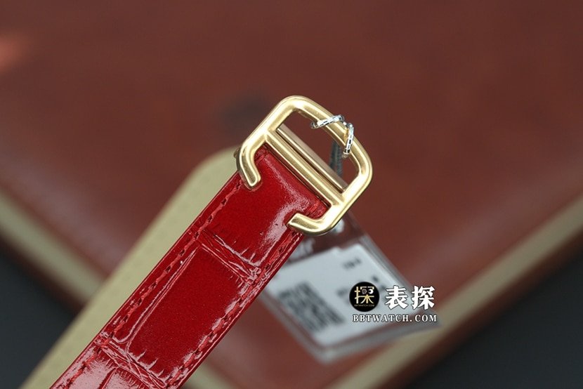 K3 blue balloon Cartier1:1replica watch silver dial ring diamond leather strap model WJBB0034clasplive photos