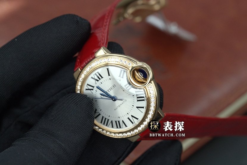 K3 blue balloon Cartier1:1replica watch silver dial ring diamond leather strap model WJBB0034 overall live photos
