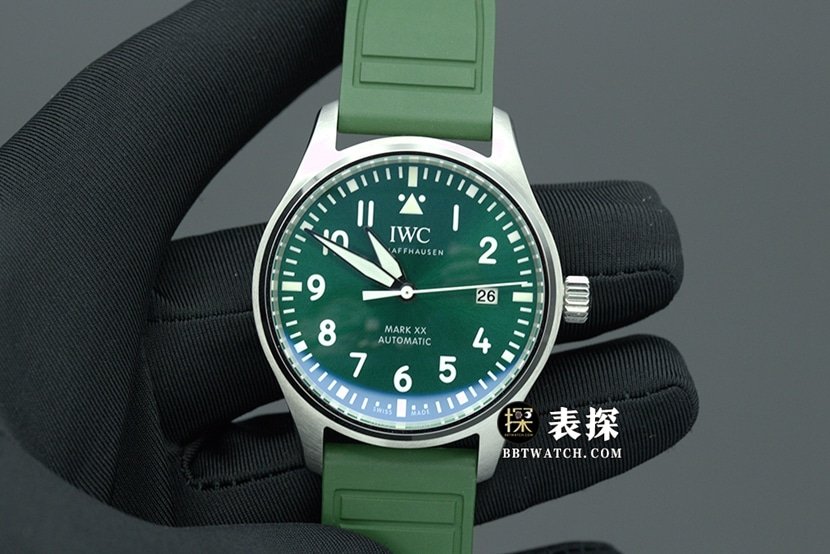 M+Portugal IWC328205 1:1 Super Clone Mechanical Pilot's Luminous Green Rubber Replica IW328205 — luxury replica watch guide | Watch Replica Expert