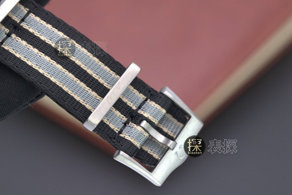 vs factory no time to die Omega1:1replica watch rice dumpling circle black diallumechronographsteel braceletclasp picture