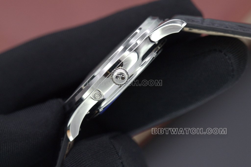 Jaeger-LeCoultre1:1top-tier replica watch apsmoon phase master 1368430 thickness