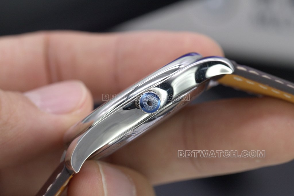 Longinestop-tier replica watch kl famous craftsman double calendar thickness