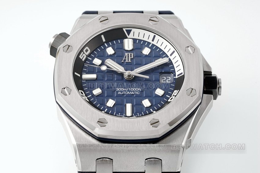 APS factory Audemars PiguetRoyal Oak offshore type 1:1top-tier replica sea blue dial rubber model 15720ST.OO.A027CA.01front live photo