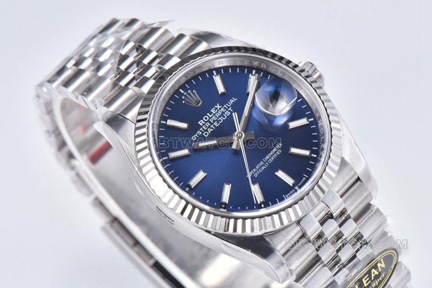 C factory Rolex log super cloneblue dial36mm five grid link m126234-0017front live photo