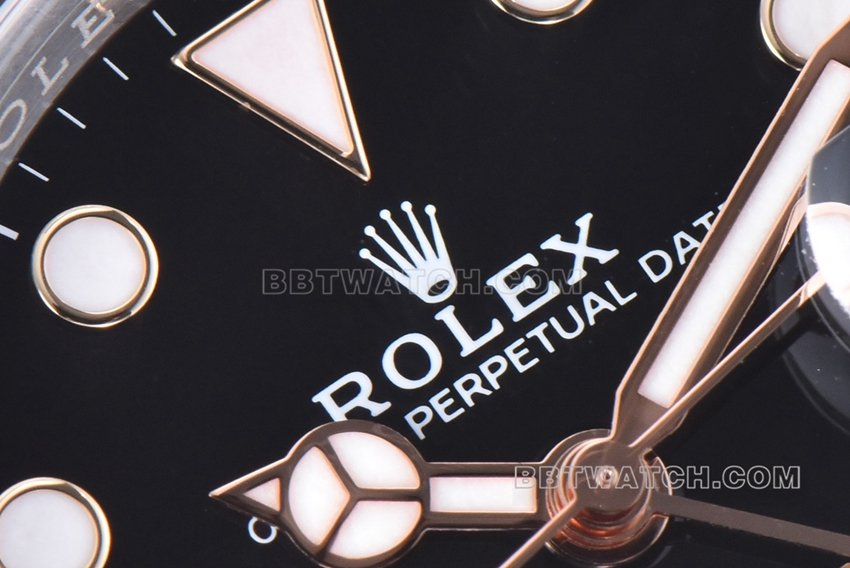Factory C RolexGMT-Master1:1top-tier replica root beer ring m126711chnr-0002front live photo