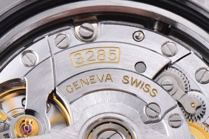 Factory C RolexGMT-Master1:1top-tier replica root beer ring m126711chnr-0002movementlive photos