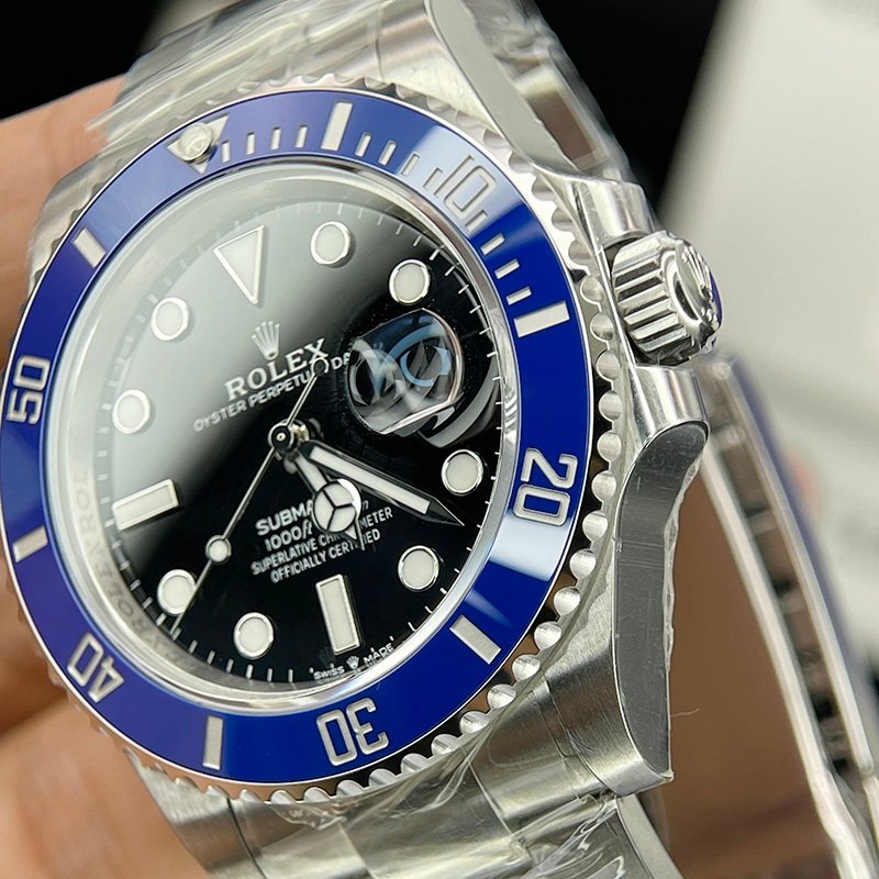 Blue Water Ghost Heritage 72 hours 41mm Dandong 3235 Movement VS Replica Men's Timepiece — detailed review and buying guide | Watch Replica Expert