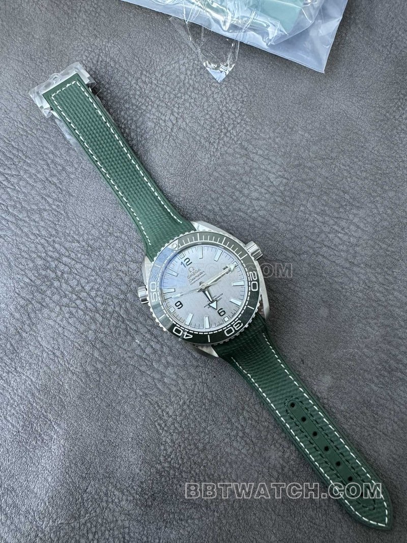 Omega VS Seamaster 215.32.44.21.06.001 Super Clone mechanische Uhr aus Edelstahl mit grauem Zifferblatt — detailed review and buying guide | Watch Replica Expert